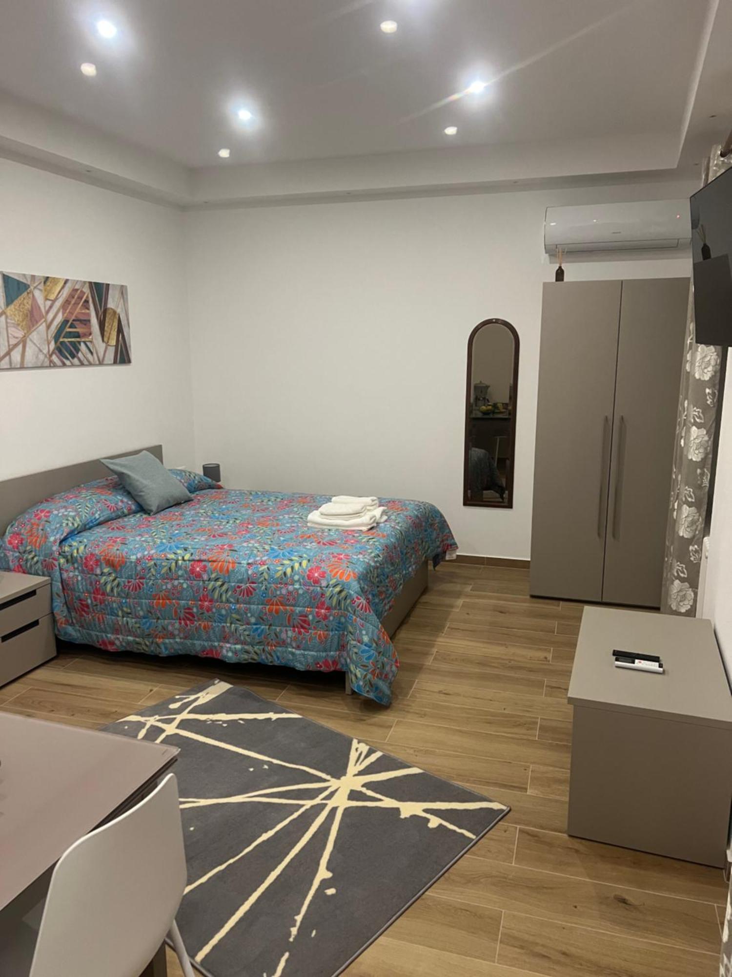 Hotel Casa Enzo La Spezia Esterno foto