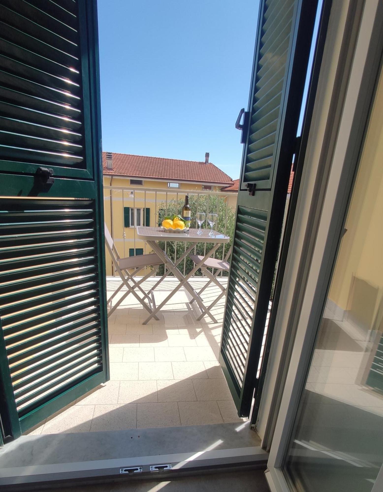 Hotel Casa Enzo La Spezia Esterno foto